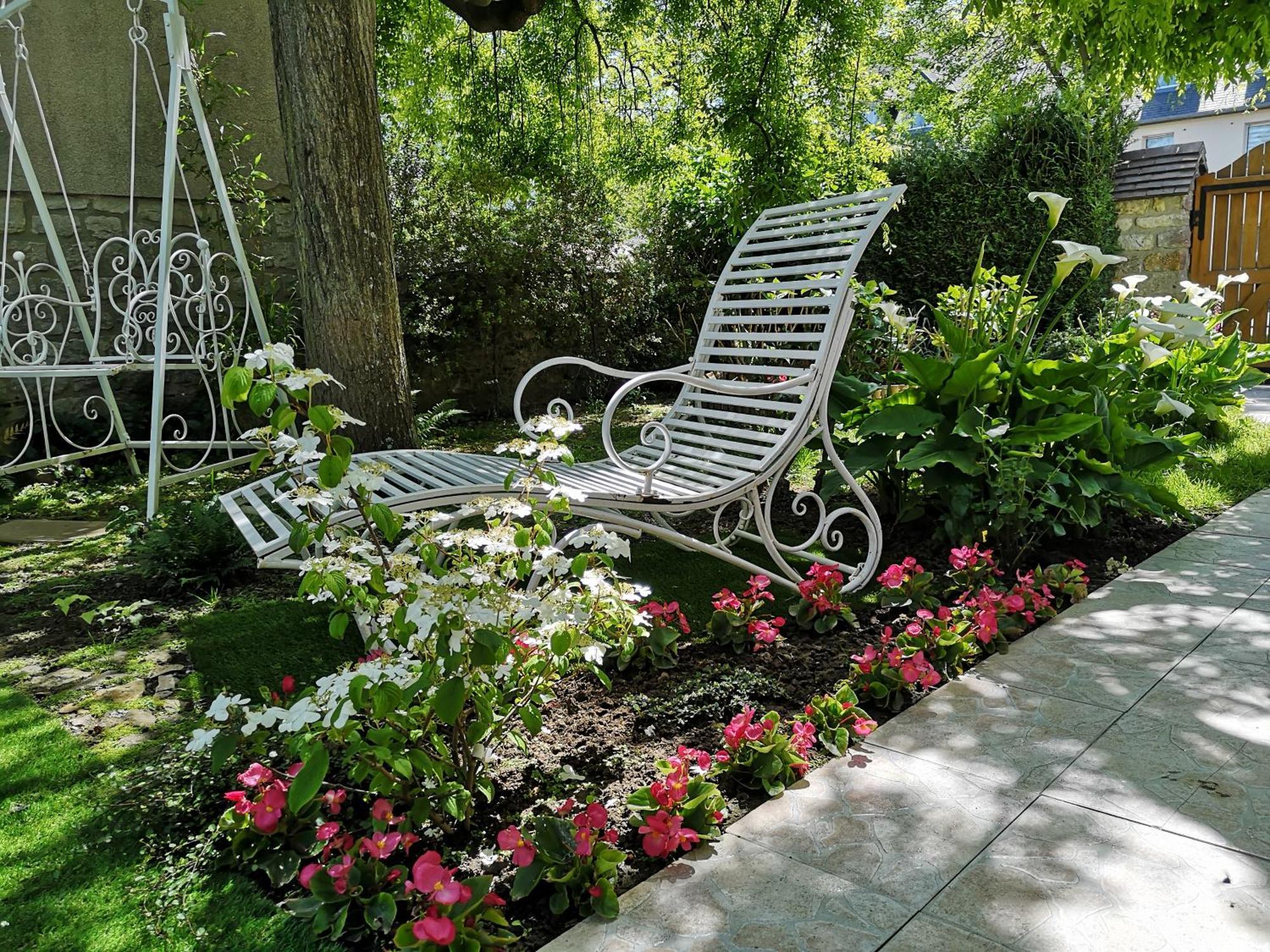 La Roseliere Maison Plain Pied Confortable Belle Decoration Jardin Magnifique 10 Mn A Pied Centre Ville Bayeux Proche Plages Du Debarquement Экстерьер фото